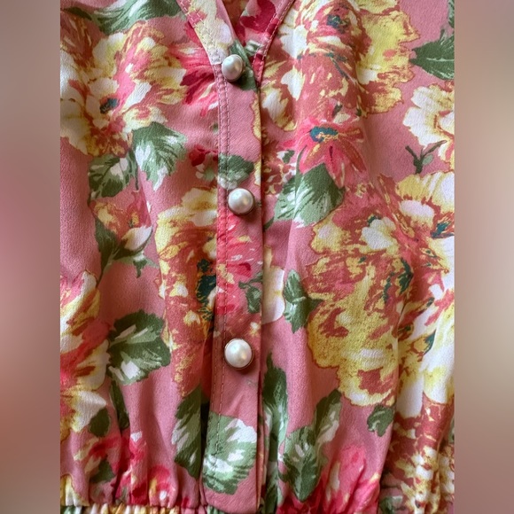 Destiny Floral Dress - Picture 2 of 9